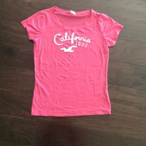 Hollister pink tee size S